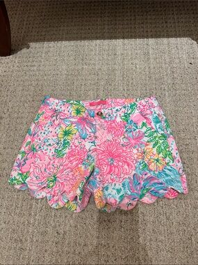 Lilly Pulitzer Pink Floral Scallop-Hem High-Waist Shorts